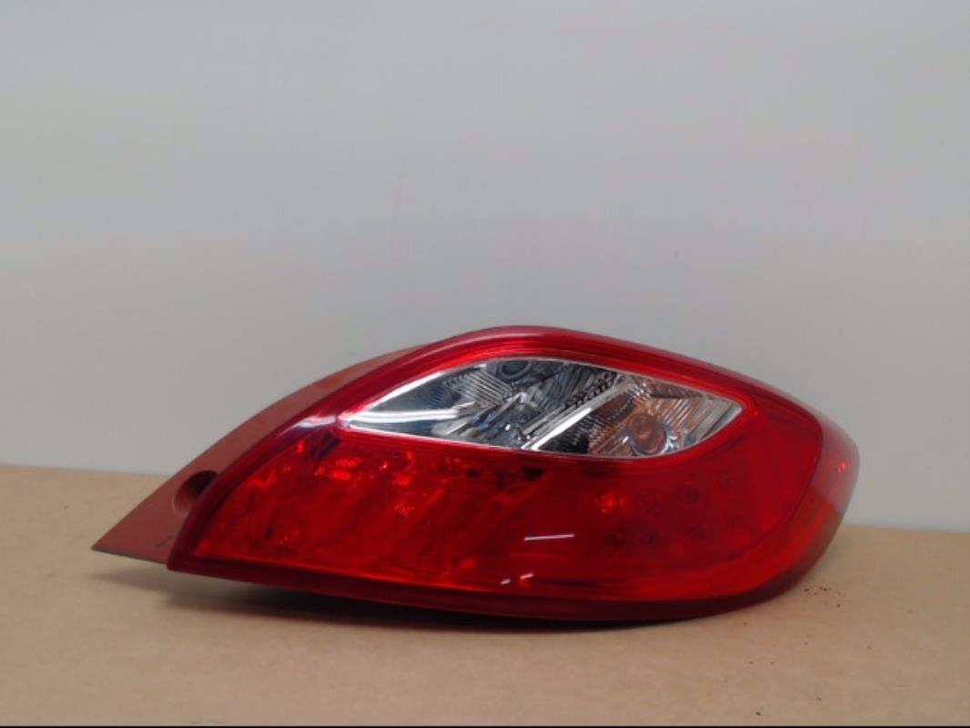 Fanale posteriore principale destro (luci)