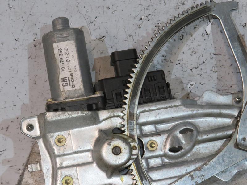 Leve vitre electrique avant droit