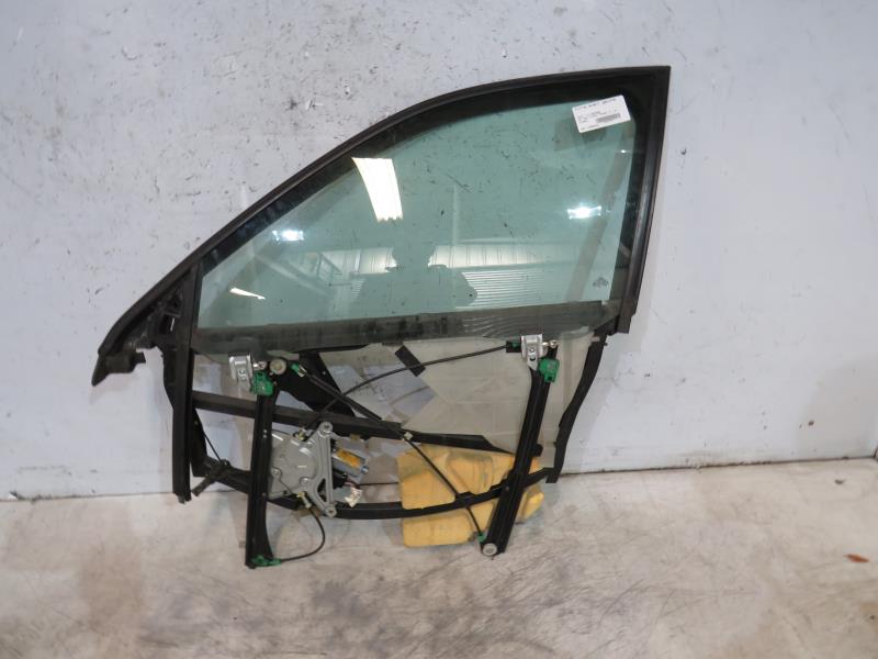 Leve vitre electrique avant gauche