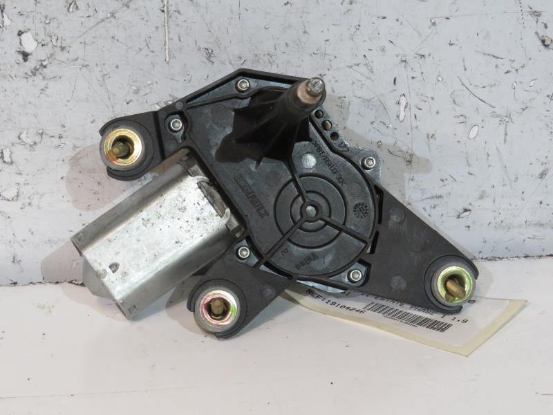Moteur essuie glace arriere