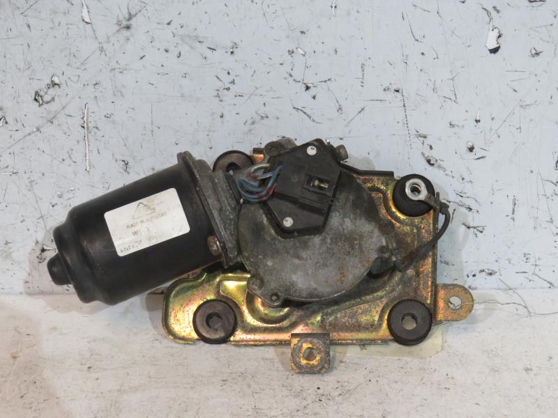 Moteur essuie glace avant
