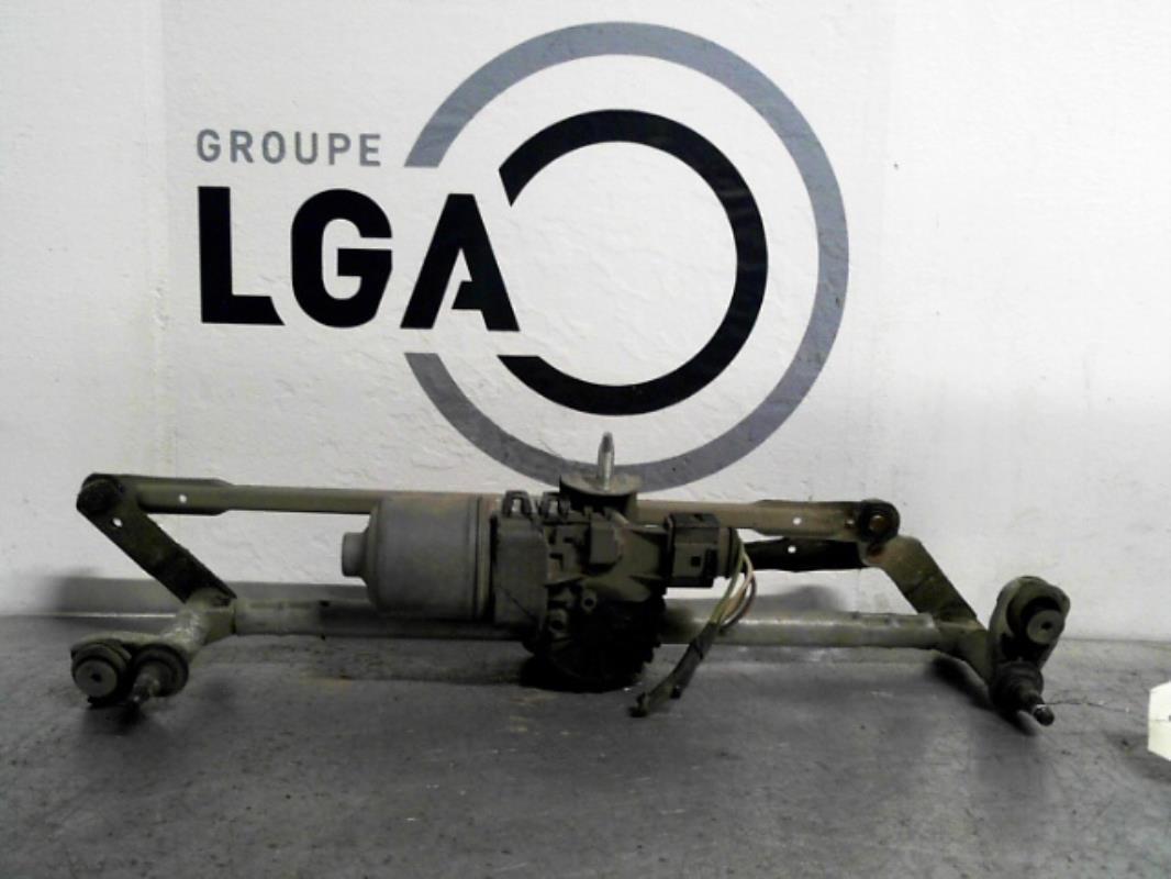 Moteur essuie glace avant