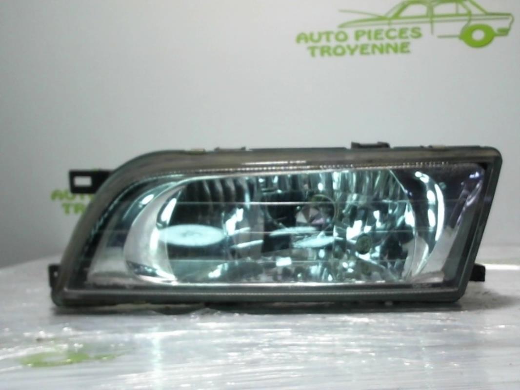 Gruppo ottico anteriore principale sinistro (luci)(faro)