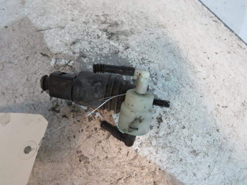 Pompe lave glace avant