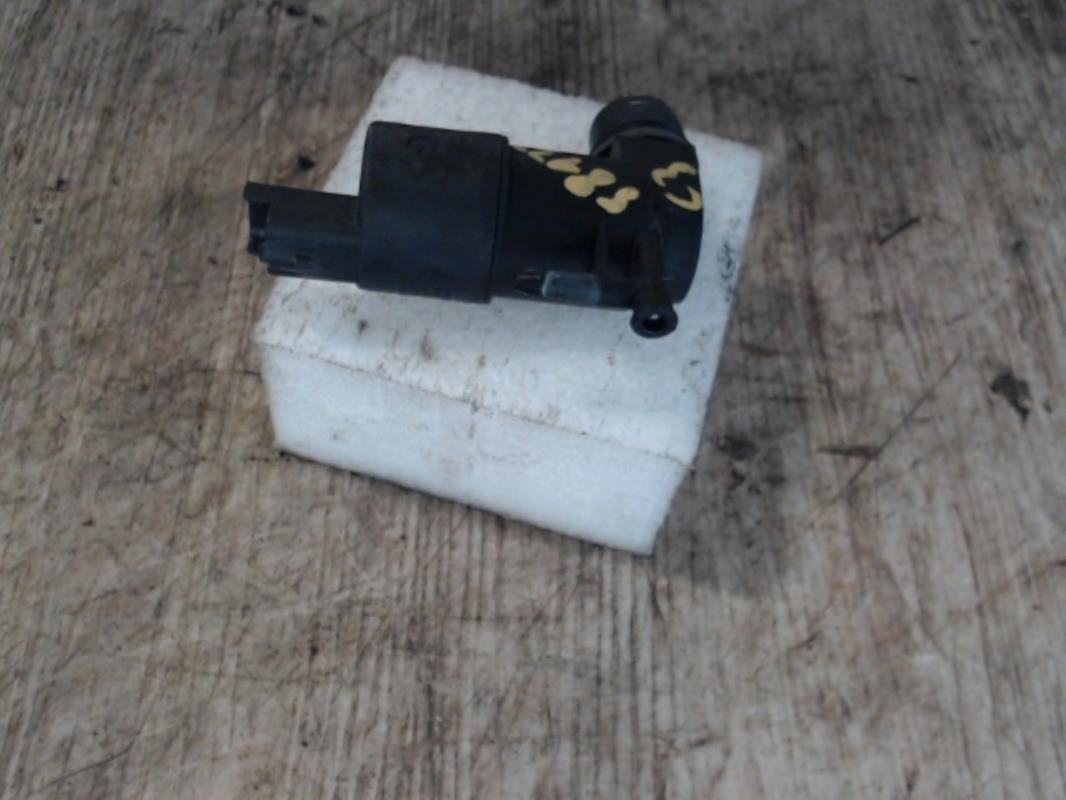 Pompe lave glace avant