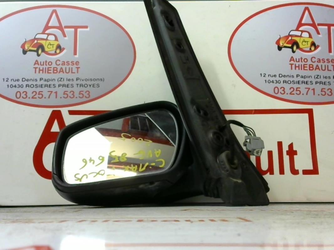 Retrovisor izquierdo