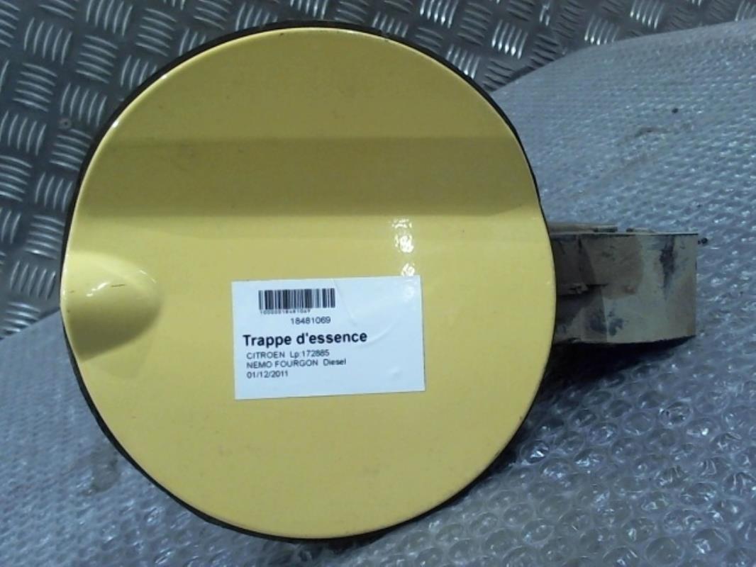 Trappe d'essence