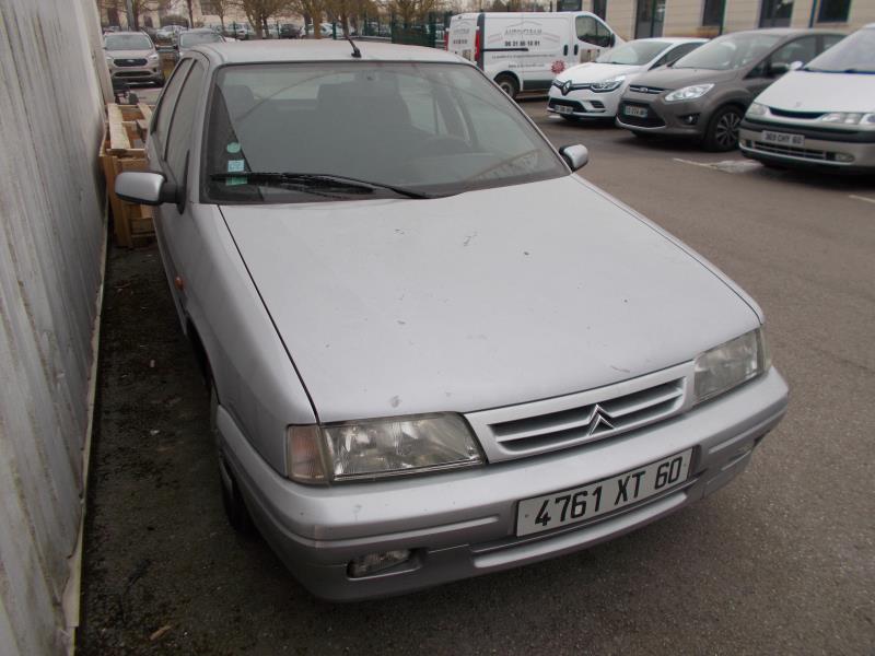 Achetez Vitre porte avant gauche, pour votre CITROËN ZX Break (N2) 1.9