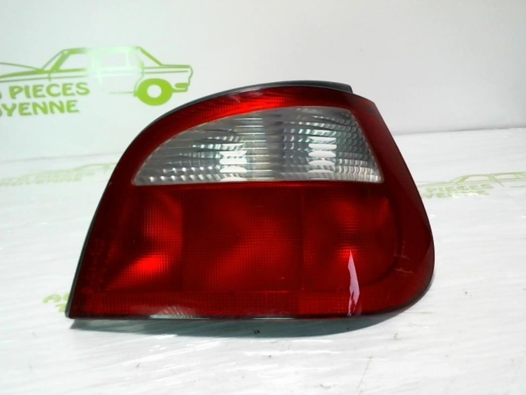 Fanale posteriore principale destro (luci)