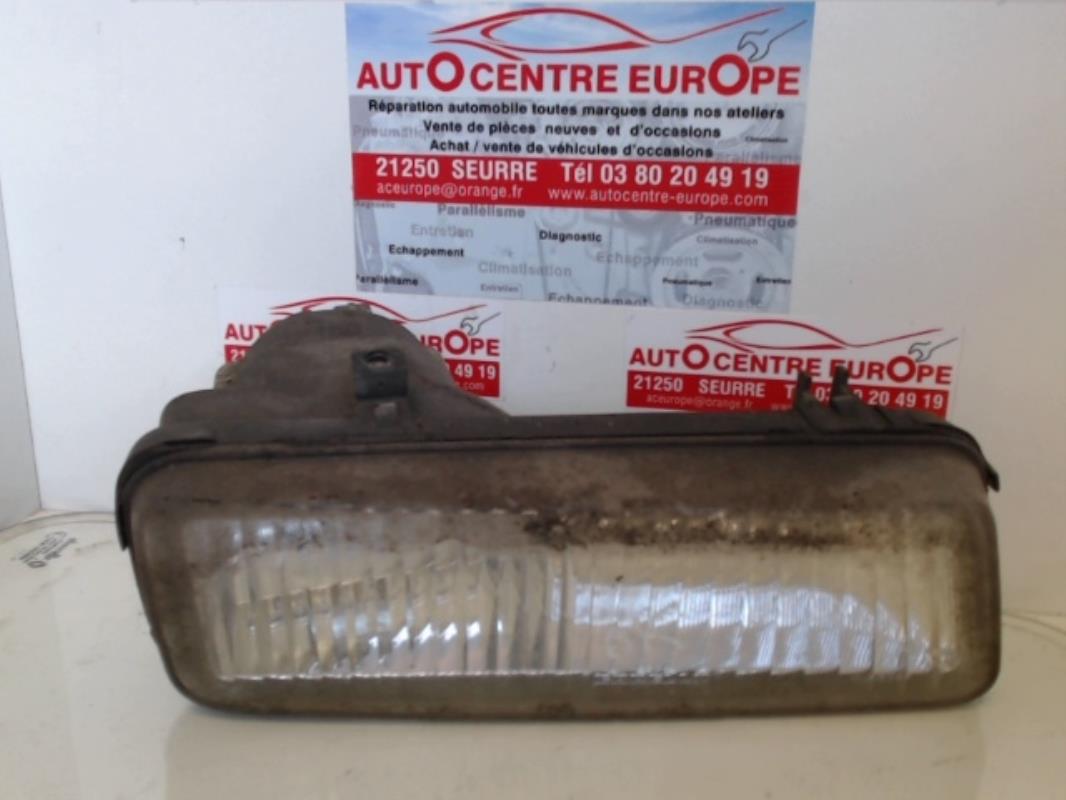 Anti brouillard droit (feux)