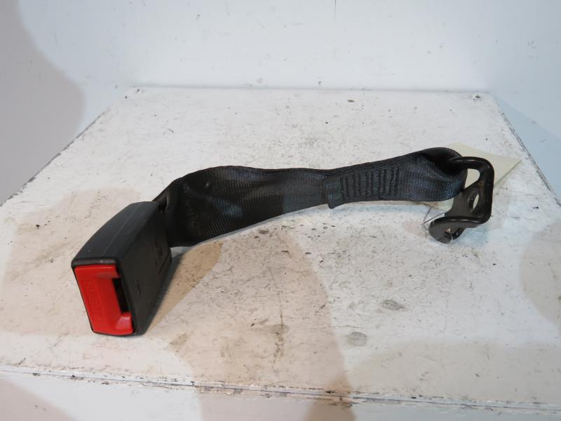 Attache ceinture arriere gauche
