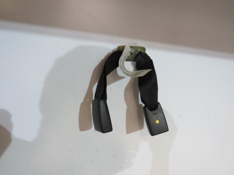 Attache ceinture arriere gauche