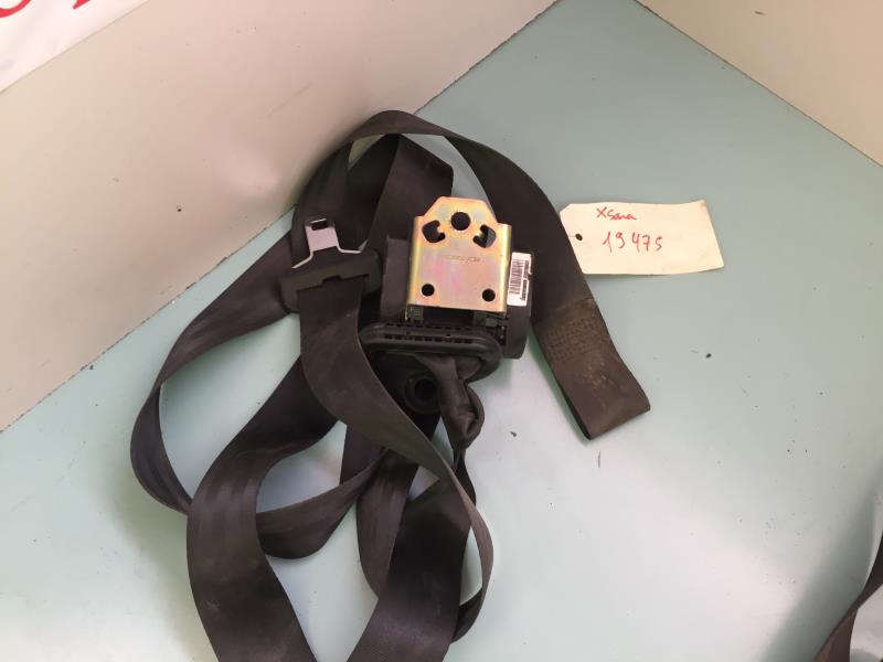 Ceinture avant droit