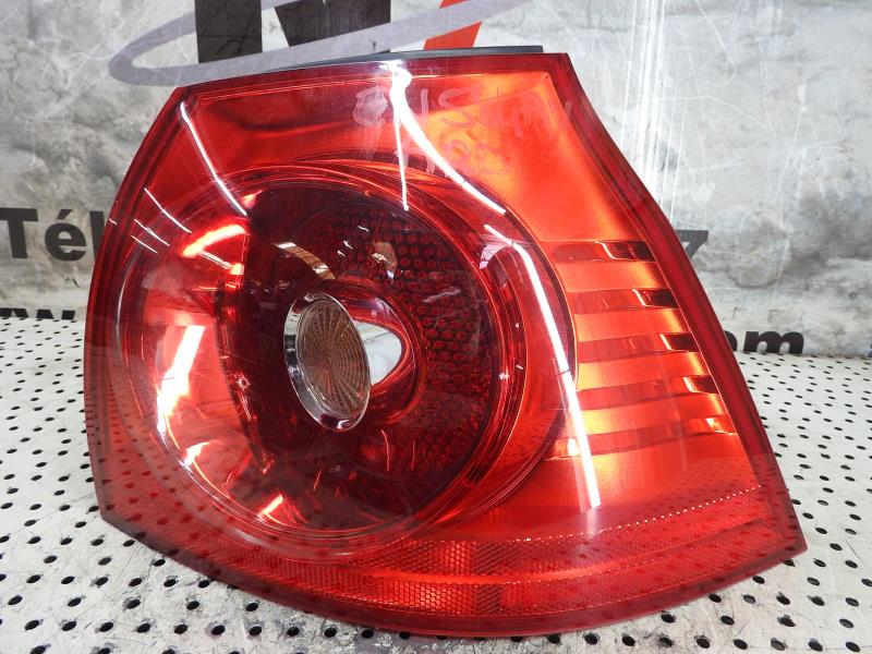 Fanale posteriore principale destro (luci)