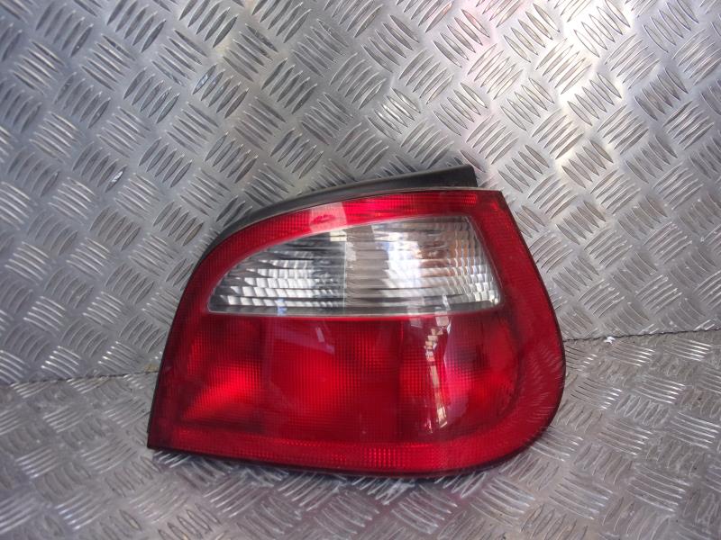 Fanale posteriore principale destro (luci)