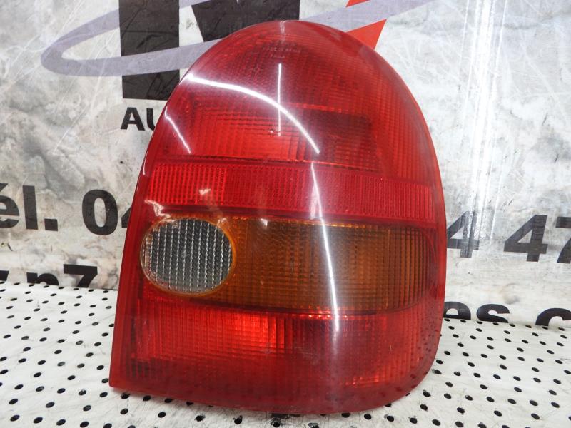 Fanale posteriore principale destro (luci)