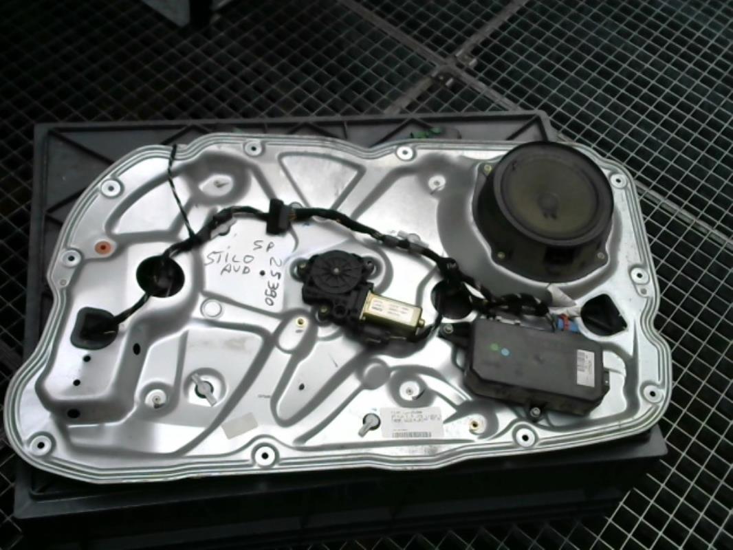 Leve vitre electrique avant droit