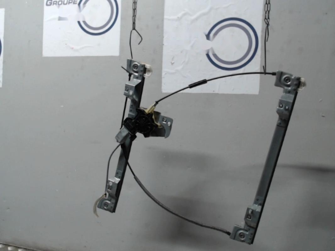 Leve vitre electrique avant droit