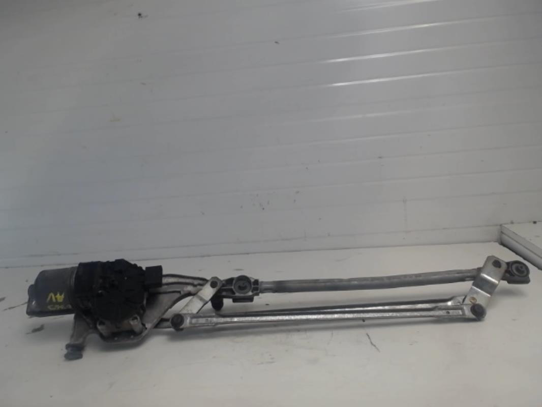 Moteur essuie glace avant