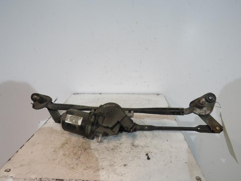 Moteur essuie glace avant