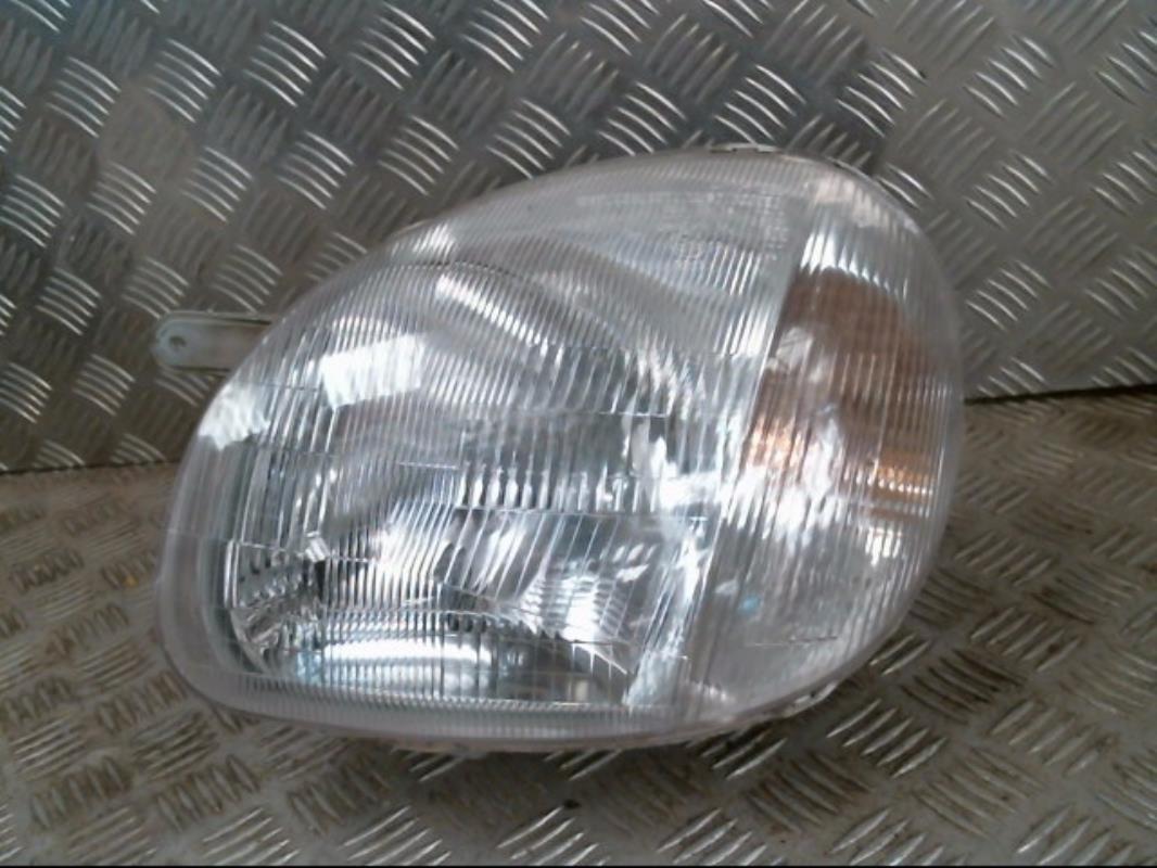 Gruppo ottico anteriore principale sinistro (luci)(faro)
