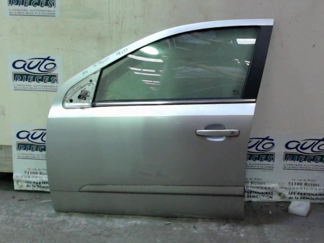 Porte avant gauche