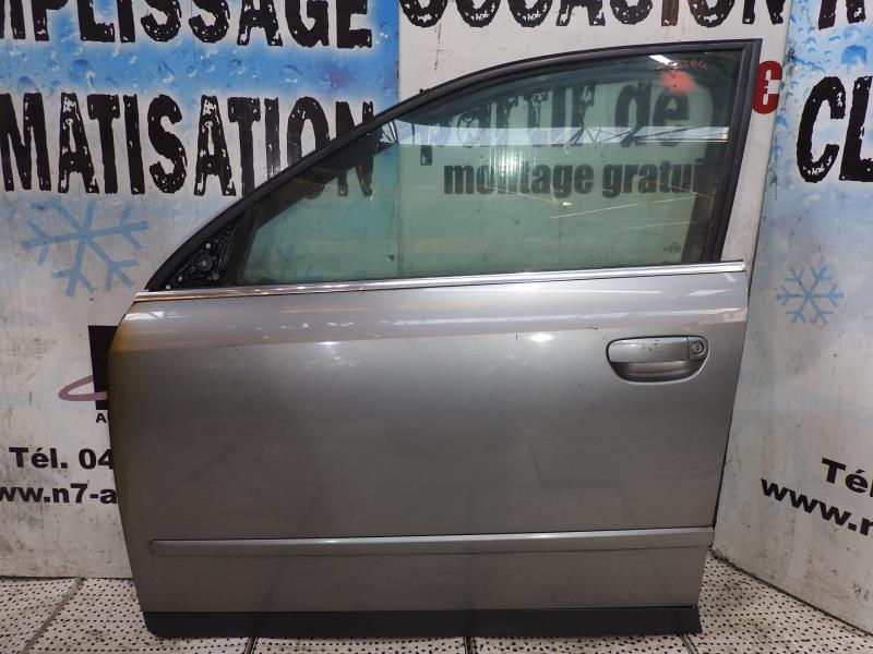 Porte avant gauche