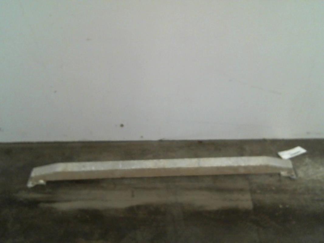Renfort pare choc arriere (traverse)