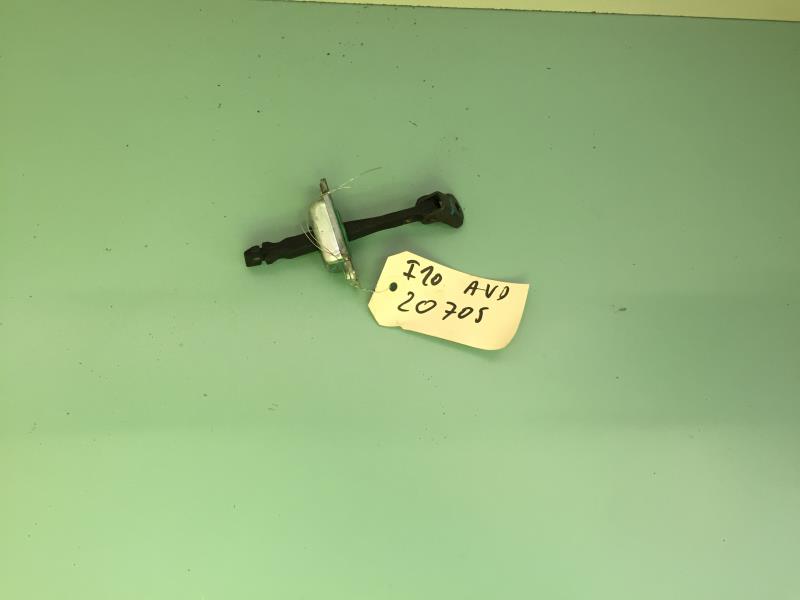 Tirant de porte avant droit
