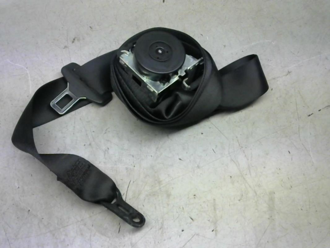 Ceinture arriere droit