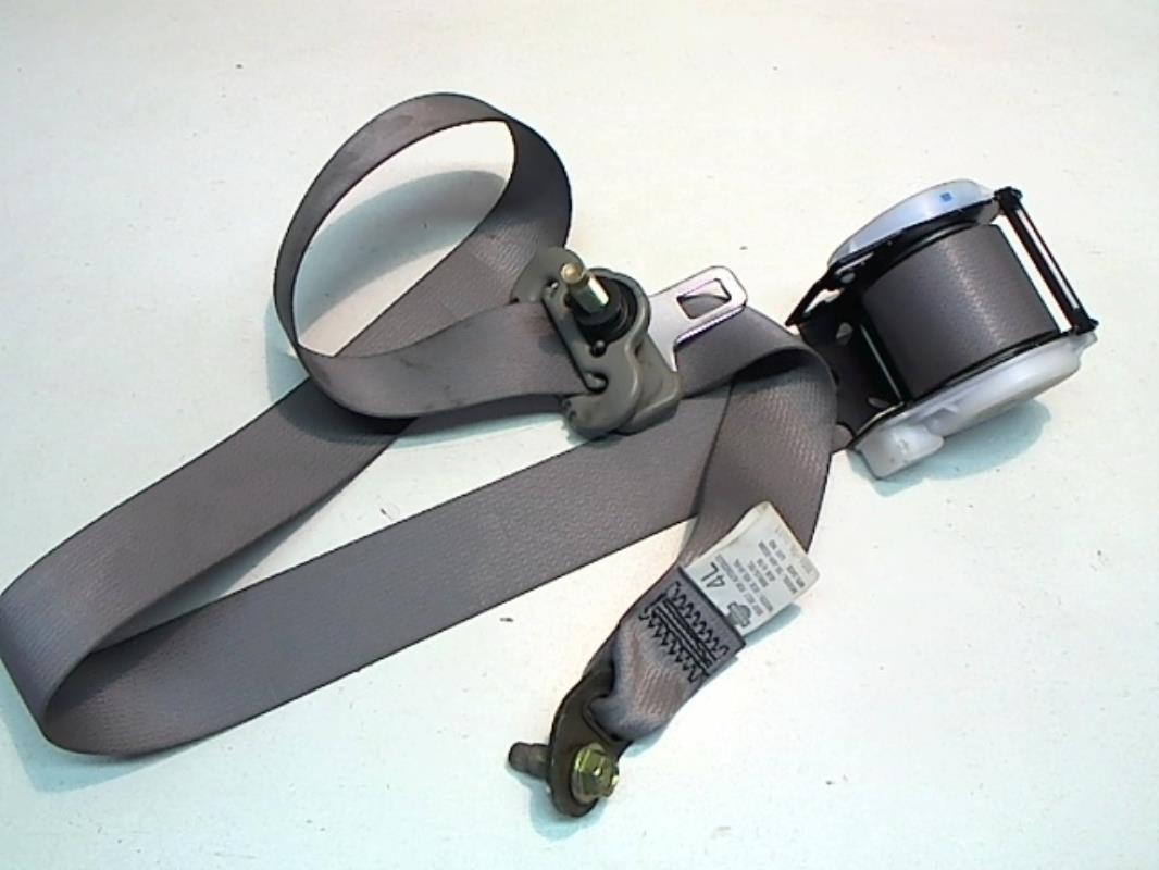 Ceinture arriere droit