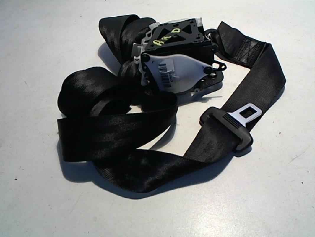 Ceinture arriere droit