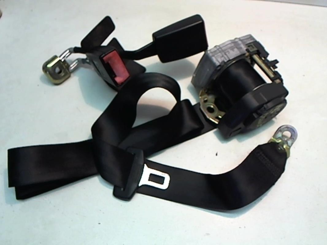 Ceinture arriere droit