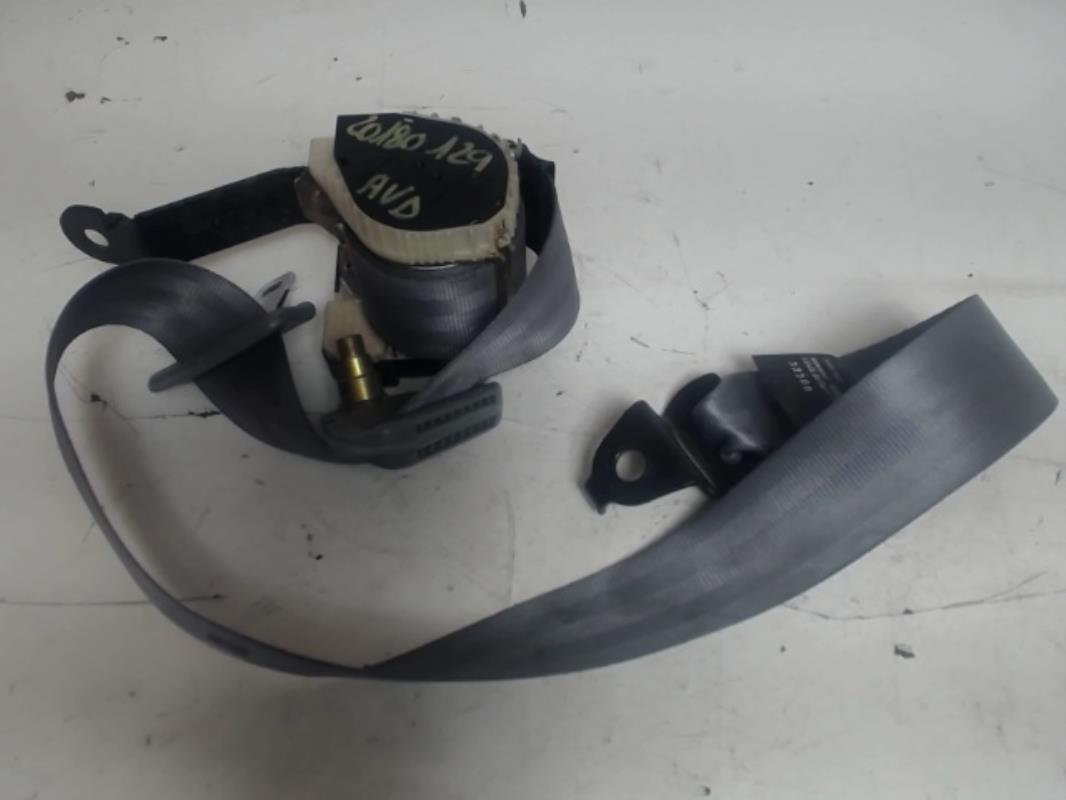Ceinture avant droit