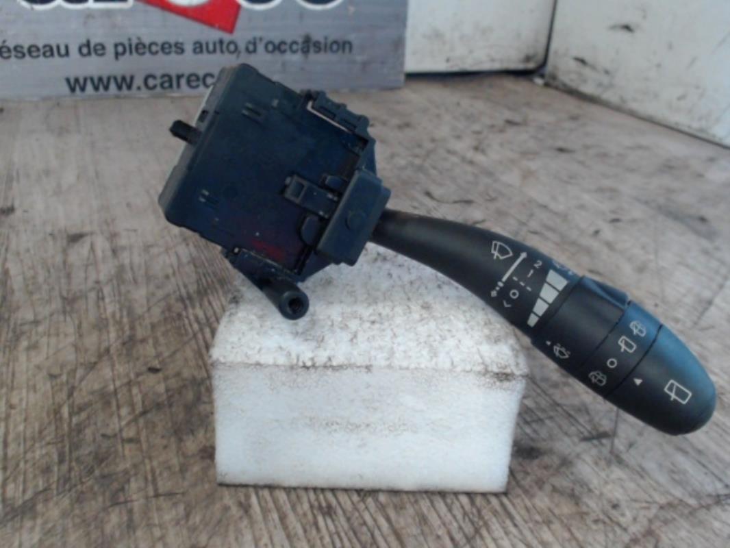 Commodo d'essuie glaces