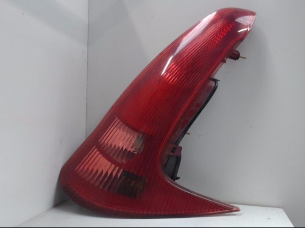 Fanale posteriore principale destro (luci)