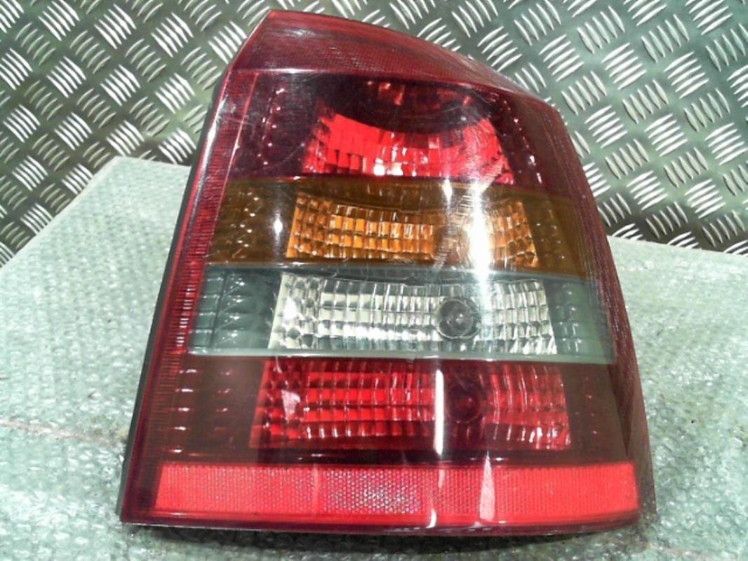 Fanale posteriore principale destro (luci)