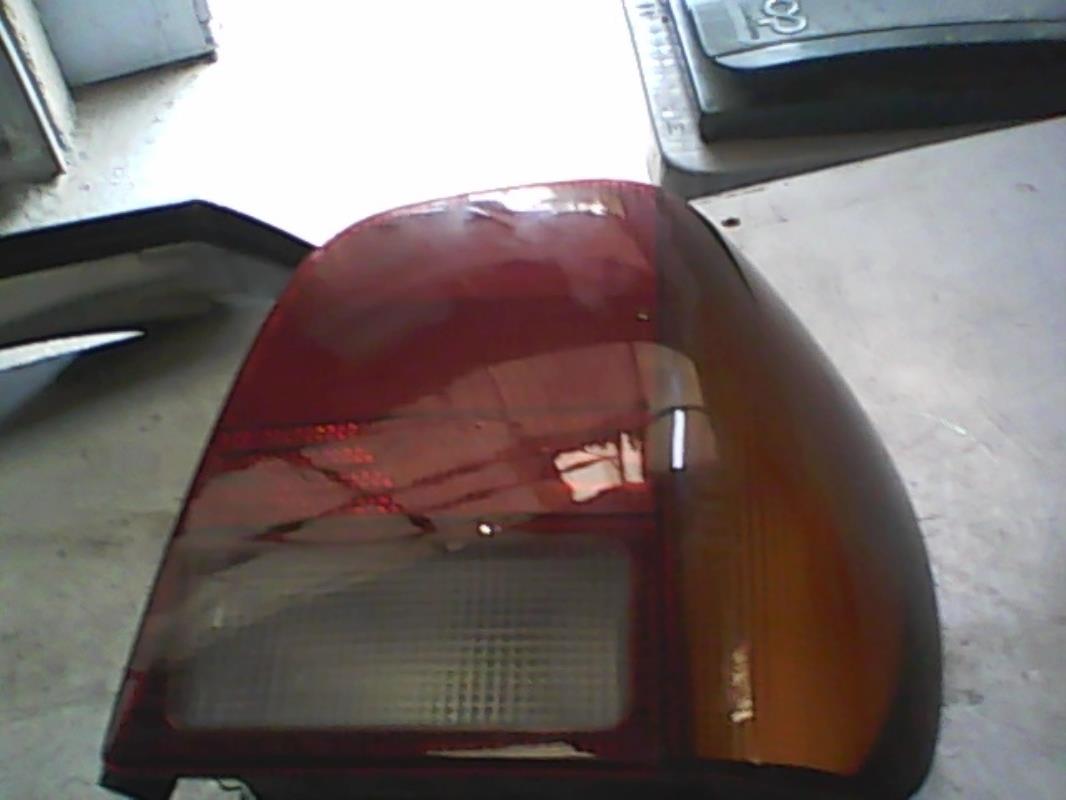 Fanale posteriore principale destro (luci)