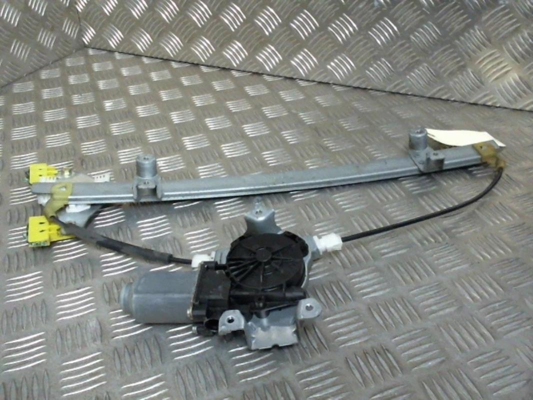 Alzacristalli elettrico anteriore destro