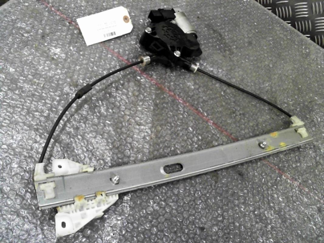 Leve vitre electrique avant gauche