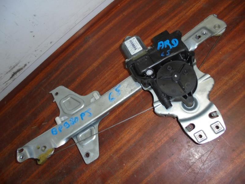 Mecanisme de leve vitre electrique arriere droit
