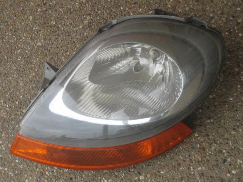 Gruppo ottico anteriore principale sinistro (luci)(faro)