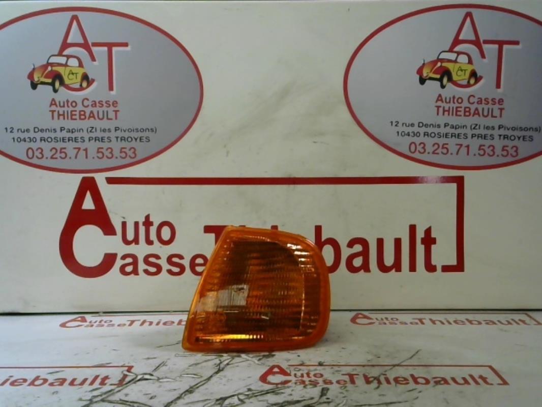 Optique avant secondaire gauche (feux)(clignotant)