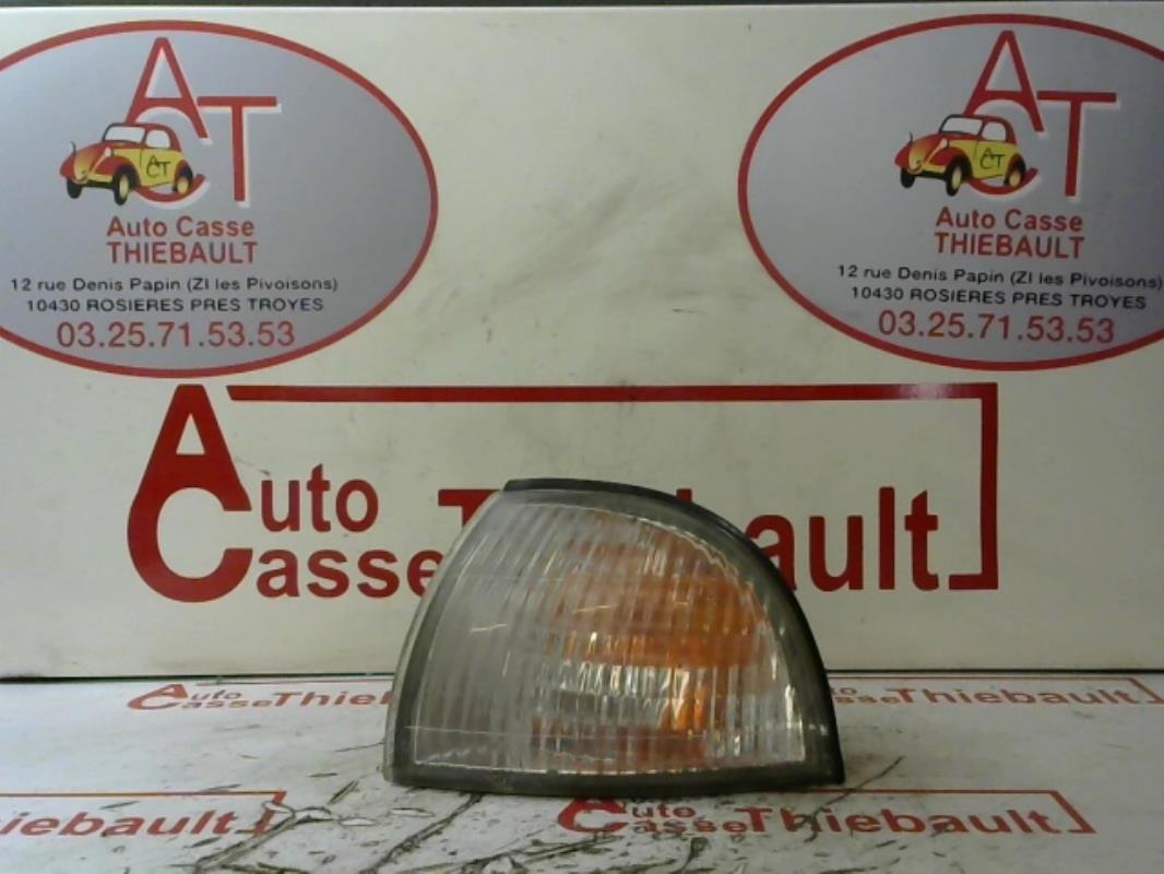 Optique avant secondaire gauche (feux)(clignotant)