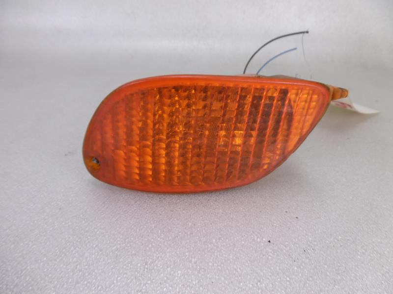 Optique avant secondaire gauche (feux)(clignotant)