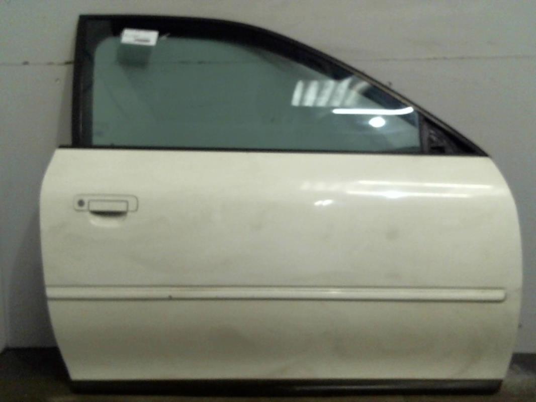 Porte avant droit