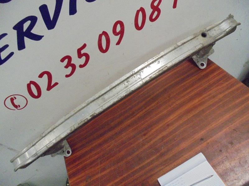 Renfort pare choc avant (traverse)