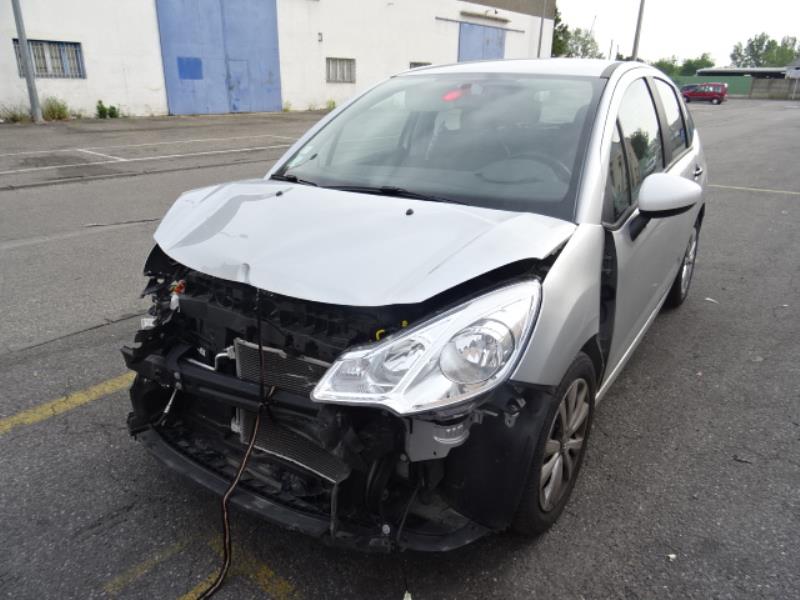 Feu arriere secondaire gauche (feux)