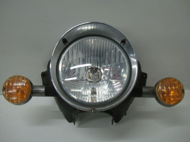 pièce détachée occasion Optique (feux)(phare) APRILIA