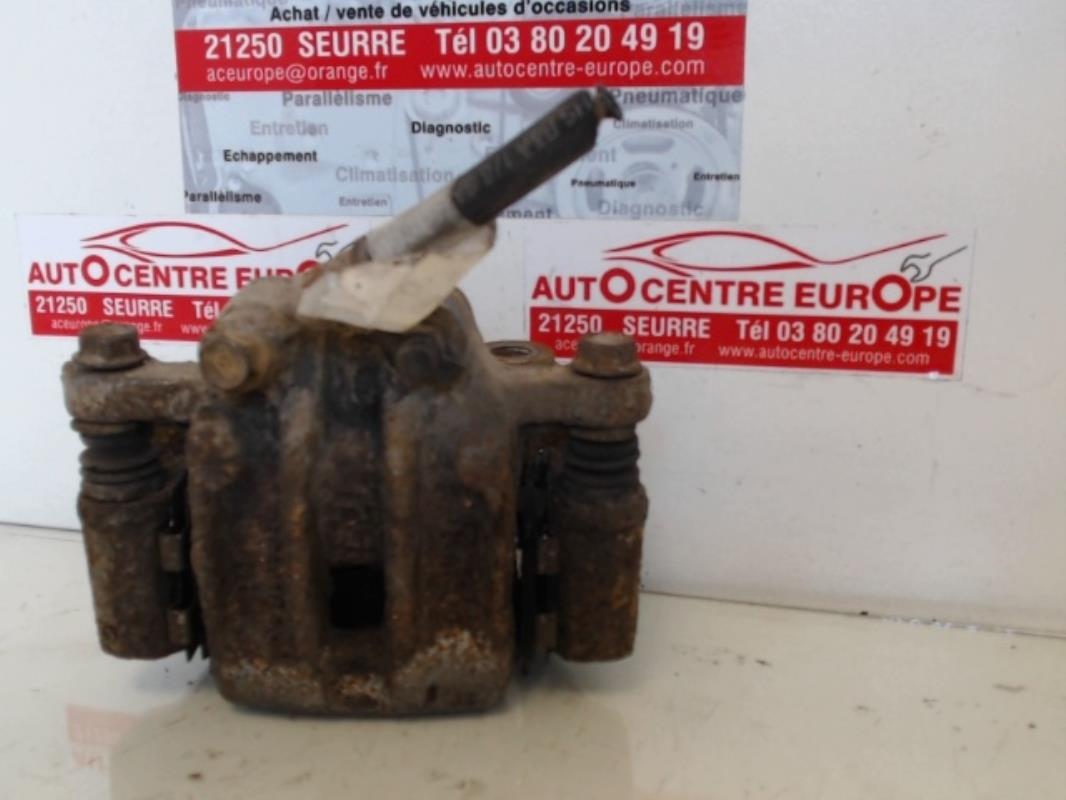 Etrier arriere droit (freinage)